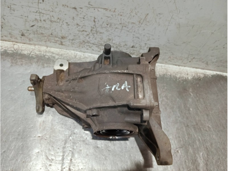Recambio de diferencial trasero para mercedes clase c (w205) lim. referencia OEM IAM A2053510005 A2053510008 