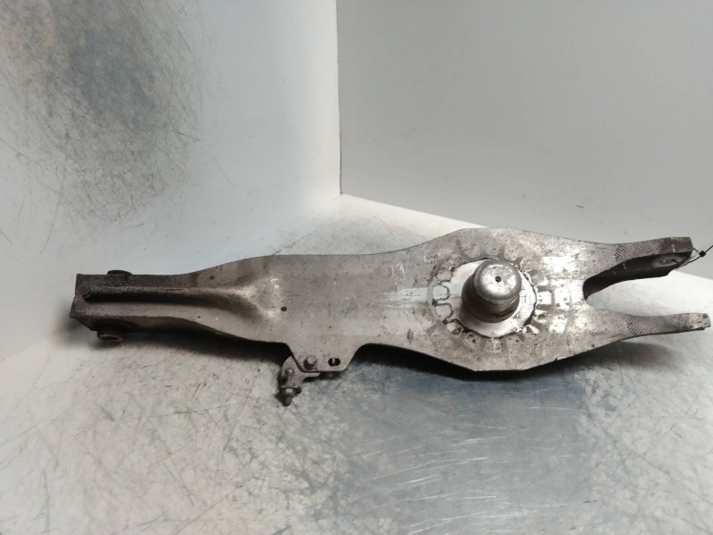 Recambio de brazo suspension inferior trasero izquierdo para opel signum básico referencia OEM IAM   
