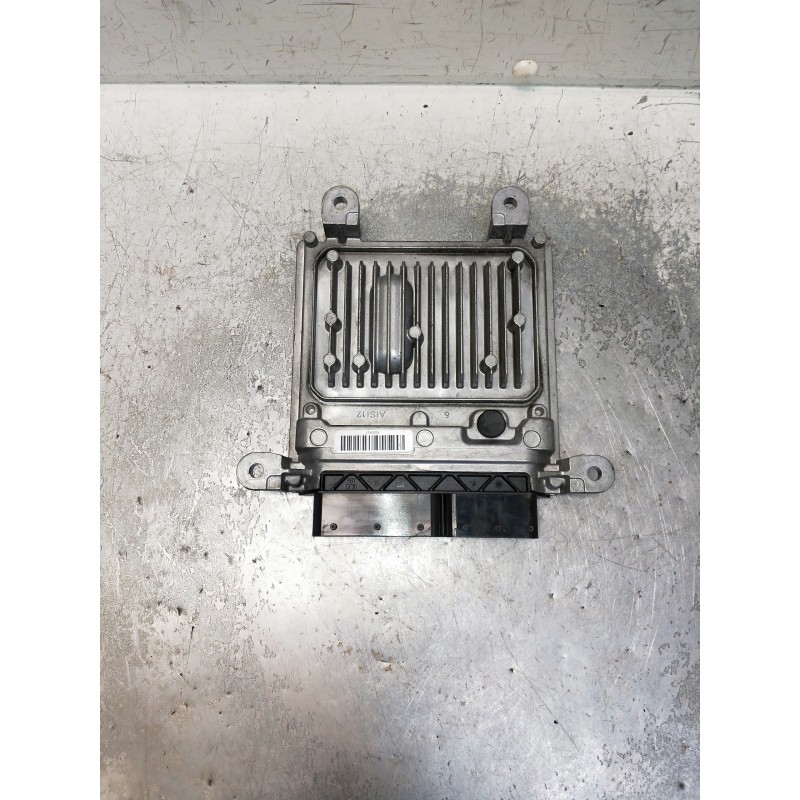 Recambio de centralita motor uce para mercedes clase c (w205) lim. referencia OEM IAM A6519004500 A6519014000 28398877