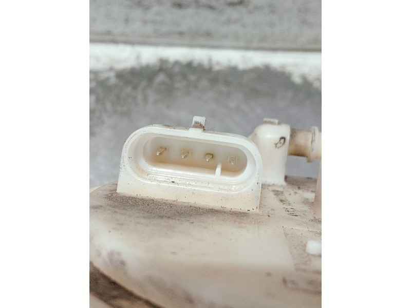 Recambio de bomba combustible para smart coupe referencia OEM IAM 0003412V 09750029901 