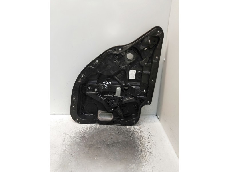 Recambio de elevalunas trasero izquierdo para mercedes clase c (w205) lim. referencia OEM IAM A2055409206 A2057300179 A205723031