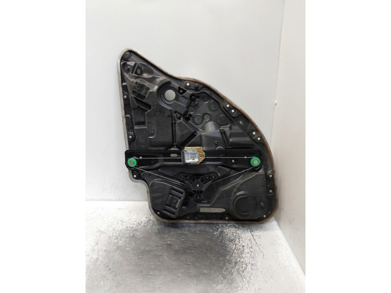 Recambio de elevalunas trasero izquierdo para mercedes clase c (w205) lim. referencia OEM IAM A2055409206 A2057300179 A205723031