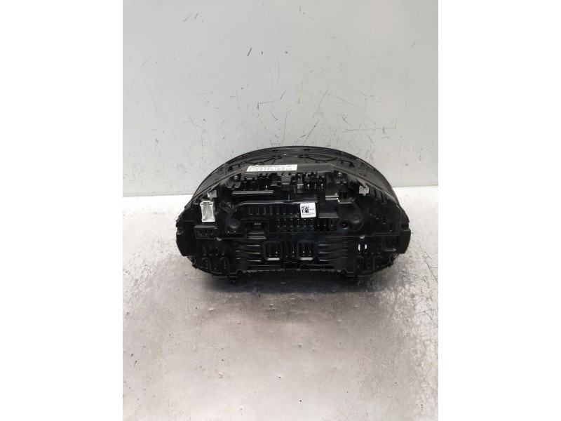 Recambio de cuadro instrumentos para mercedes clase c (w205) lim. referencia OEM IAM A2059000016 A2C94046700 A2059040700 A205901