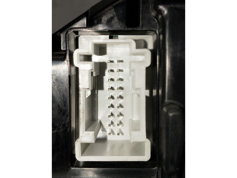 Recambio de cuadro instrumentos para mercedes clase c (w205) lim. referencia OEM IAM A2059000016 A2C94046700 A2059040700 A205901