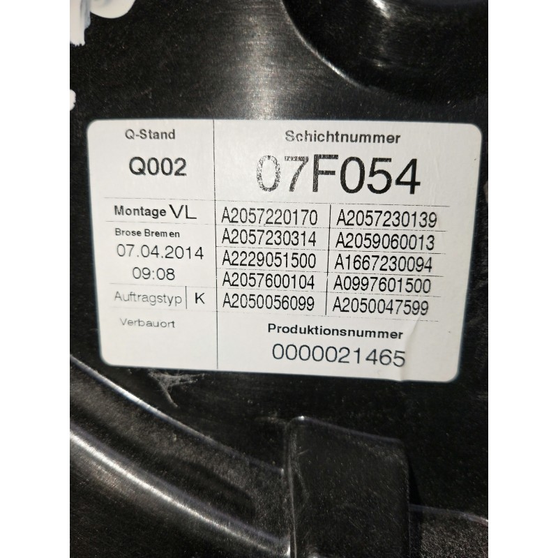 Recambio de elevalunas delantero izquierdo para mercedes clase c (w205) lim. referencia OEM IAM A2057220170 A2057230314 A2057230