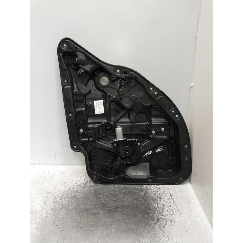 Recambio de elevalunas trasero derecho para mercedes clase c (w205) lim. referencia OEM IAM A2055409206 A2057300279 A2057230414 