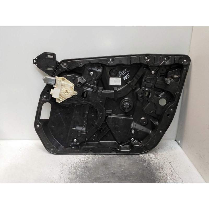 Recambio de elevalunas delantero derecho para mercedes clase c (w205) lim. referencia OEM IAM A2055408306 A2057230414 A205723023