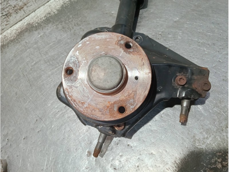 Recambio de mangueta delantera derecha para smart coupe referencia OEM IAM   CON AMORTIGUADOR