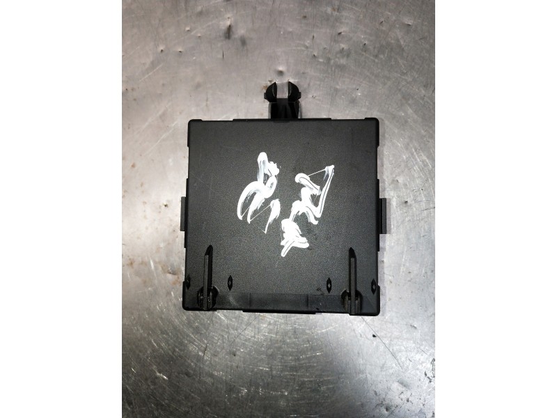 Recambio de modulo electronico para mercedes clase c (w205) lim. referencia OEM IAM A2059001911 A2059010607 A2229021008 28415334