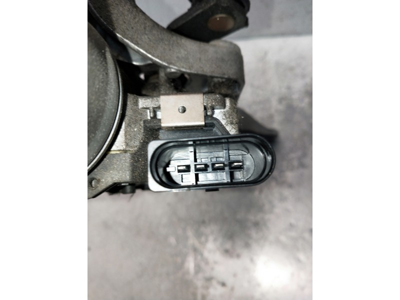 Recambio de motor limpia delantero para mercedes clase c (w205) lim. referencia OEM IAM 3397021688 A2058200740 20140325