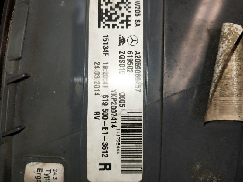 Recambio de piloto trasero derecho para mercedes clase c (w205) lim. referencia OEM IAM A2029060457 619502 OJO VER FOTOS