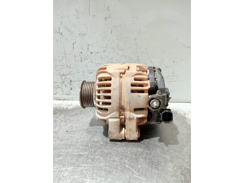 Recambio de alternador para toyota hilux (kun) referencia OEM IAM 270600L060C 0124315033 