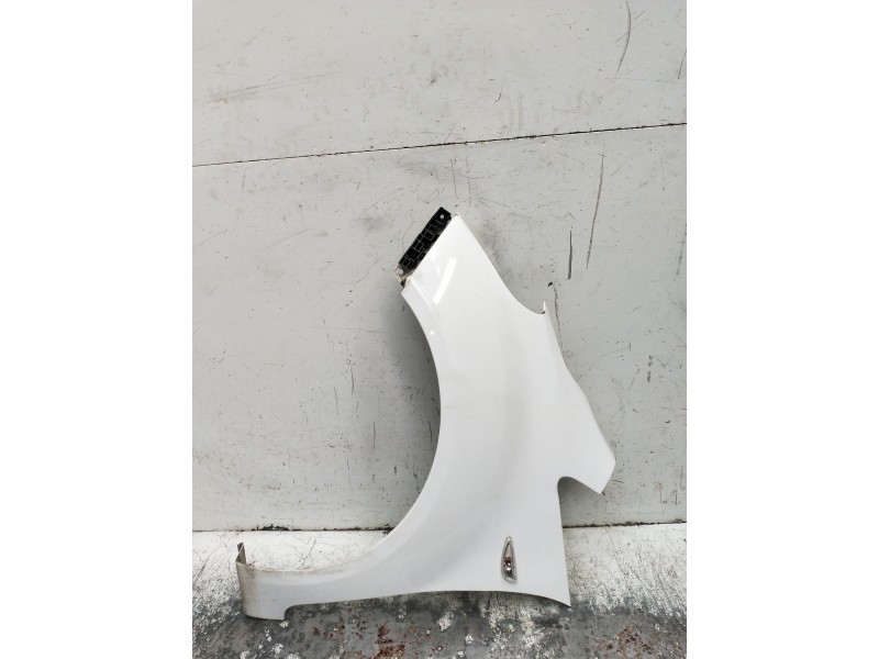 Recambio de aleta delantera izquierda para hyundai ix20 referencia OEM IAM   