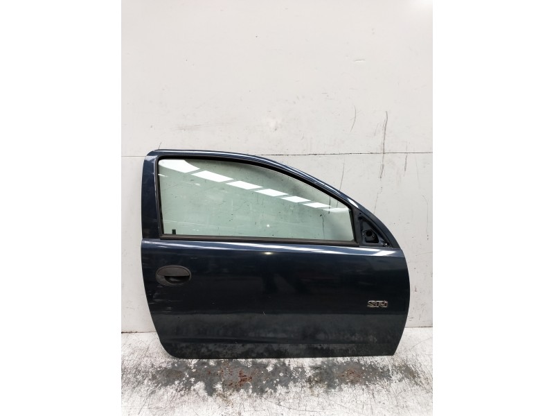 Recambio de puerta delantera derecha para opel corsa c referencia OEM IAM   3P
