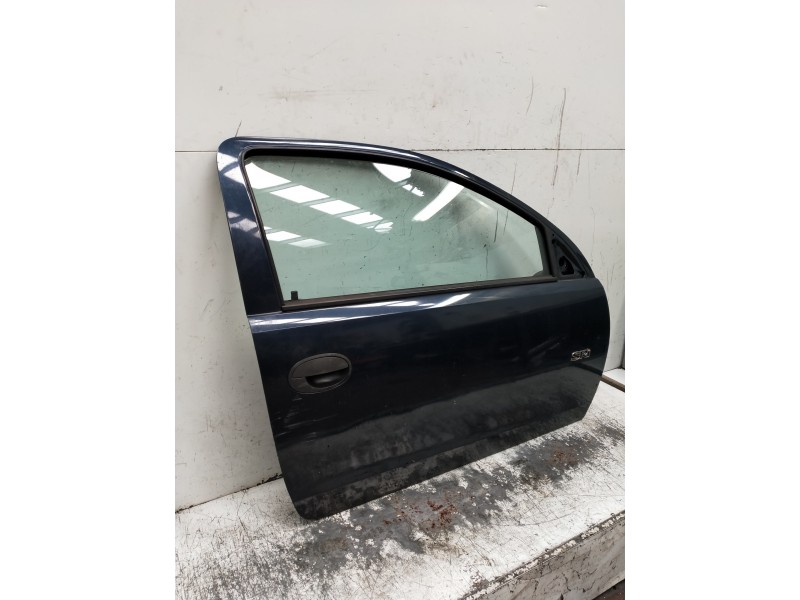 Recambio de puerta delantera derecha para opel corsa c referencia OEM IAM   3P