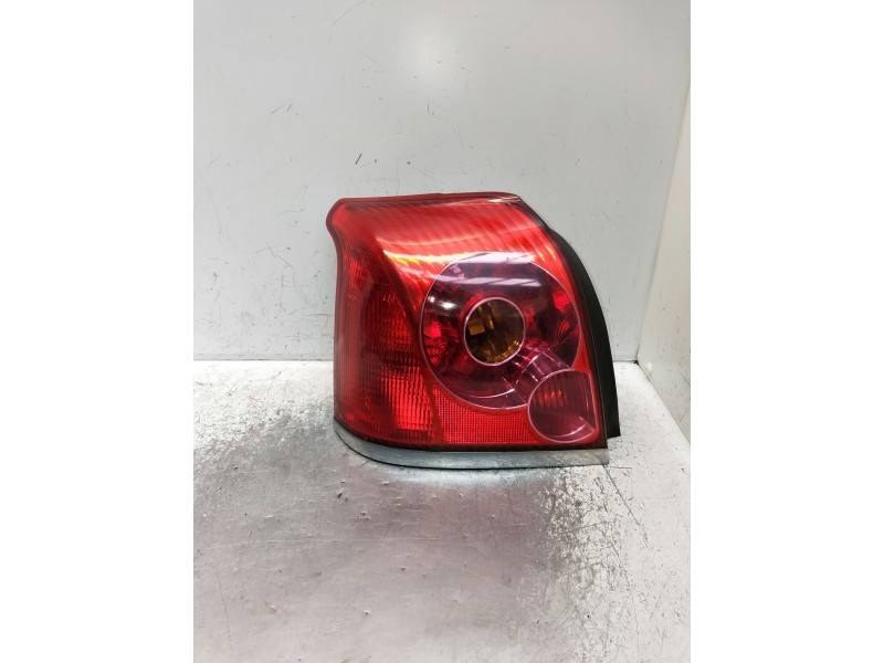 Recambio de piloto trasero izquierdo para toyota avensis berlina (t25) referencia OEM IAM   