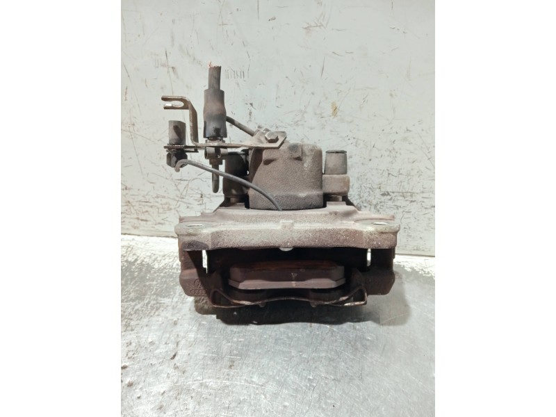 Recambio de pinza freno delantera derecha para audi a4 berlina (8e) referencia OEM IAM   