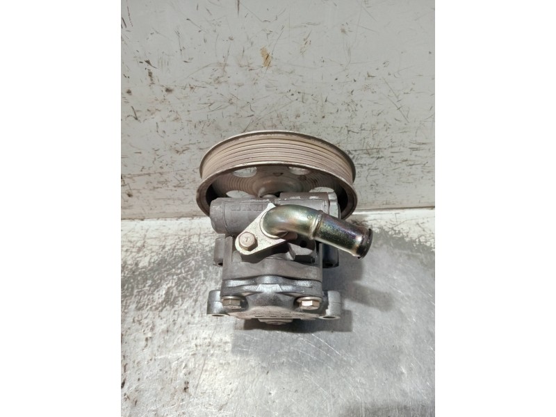 Recambio de bomba direccion para audi a4 berlina (8e) referencia OEM IAM 8E0145153  