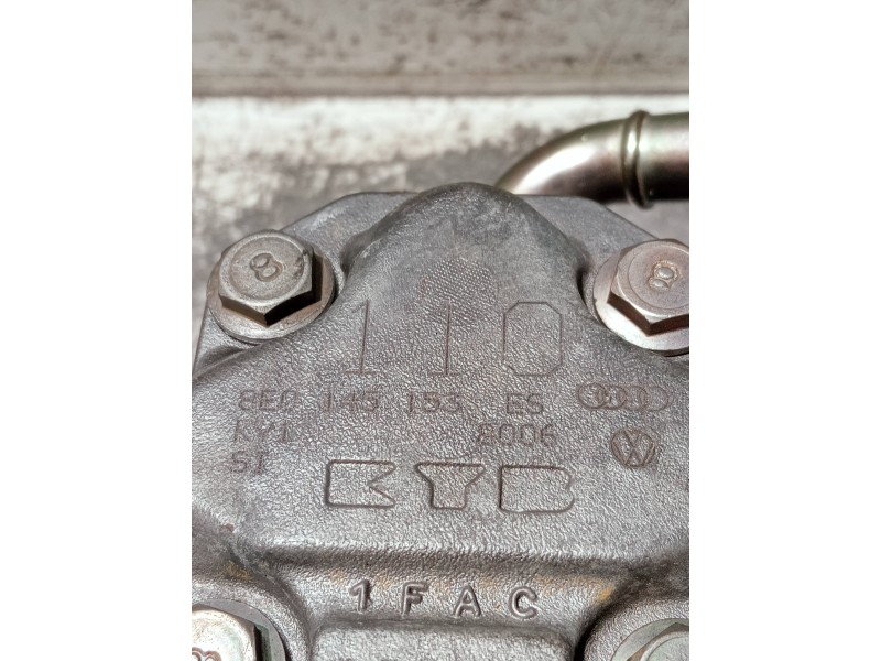 Recambio de bomba direccion para audi a4 berlina (8e) referencia OEM IAM 8E0145153  