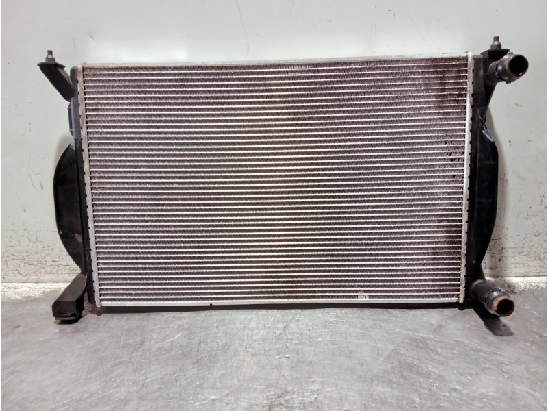 Recambio de radiador agua para audi a4 berlina (8e) referencia OEM IAM   