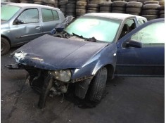 volkswagen golf iv berlina (1j1) del año 2000