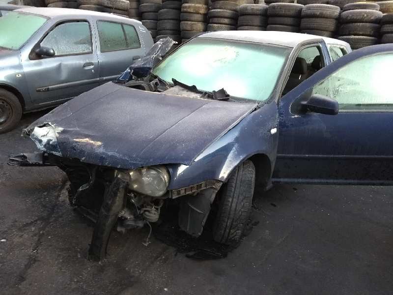 volkswagen golf iv berlina (1j1) del año 2000