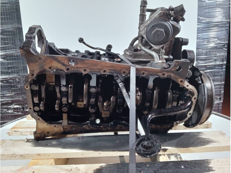 Recambio de bloque para volkswagen crafter combi (2e) referencia OEM IAM BJM 014106 