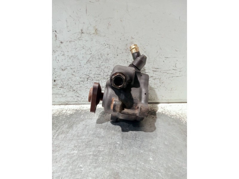 Recambio de bomba direccion para ford transit, combi 1995 referencia OEM IAM HBDBA  
