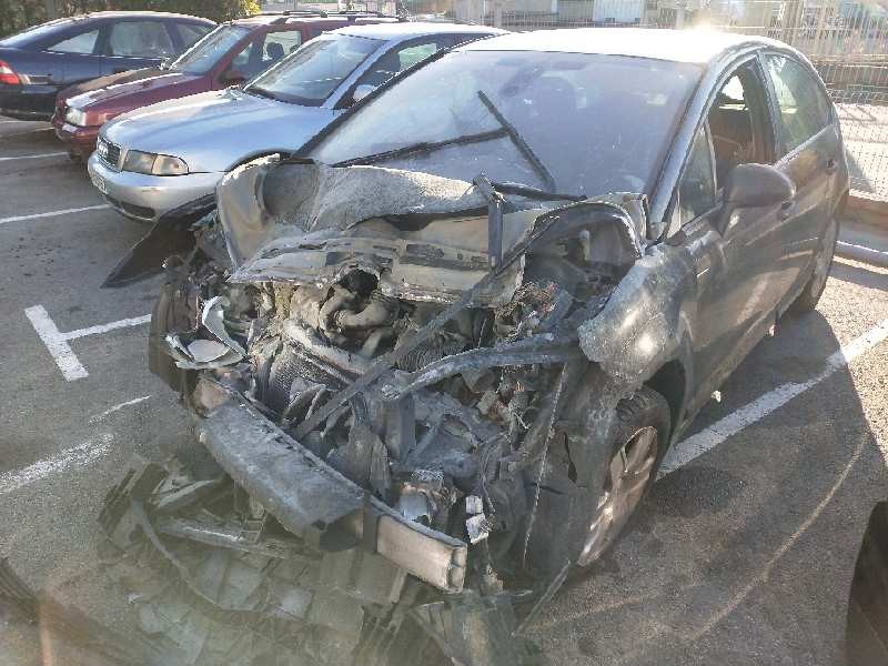 citroen c4 berlina del año 2007