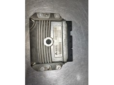 Recambio de centralita motor uce para renault megane ii classic berlina referencia OEM IAM 820028457 32002981623 215841533B1