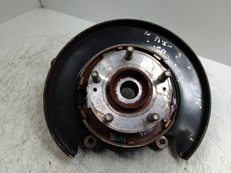 Recambio de mangueta trasera izquierda para kia sorento 2.2 crdi cat referencia OEM IAM   