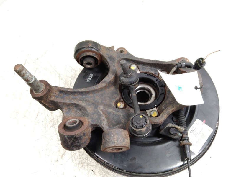 Recambio de mangueta trasera izquierda para kia sorento 2.2 crdi cat referencia OEM IAM   