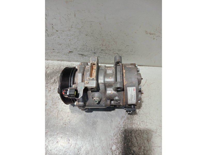 Recambio de compresor aire acondicionado para omoda omoda5 referencia OEM IAM P301000210AA  