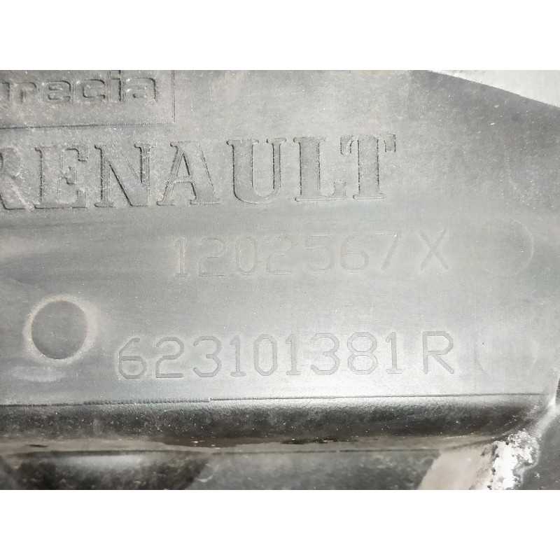Recambio de rejilla delantera para renault kangoo referencia OEM IAM 623101381R 1202567X 