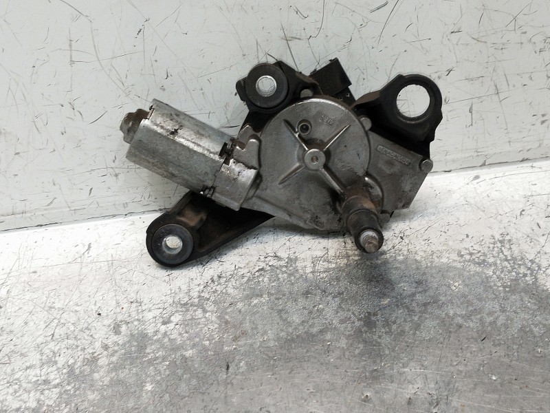 Recambio de motor limpia trasero para renault kangoo referencia OEM IAM 8200431392 0390201836 