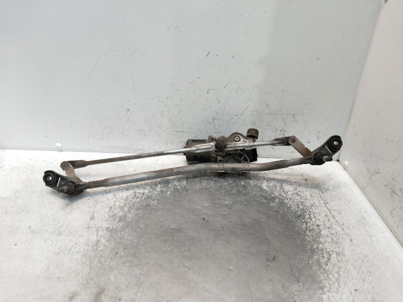 Recambio de motor limpia delantero para renault kangoo referencia OEM IAM 54001902  