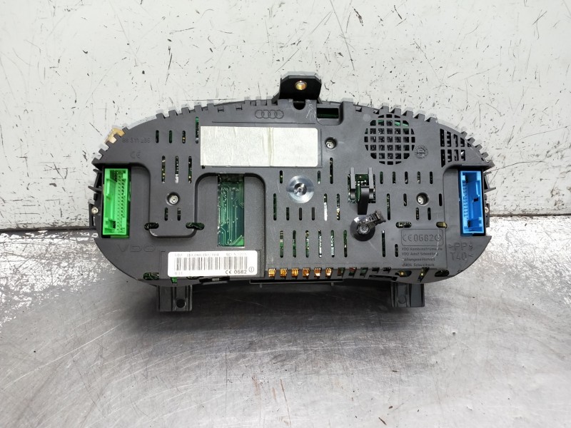 Recambio de cuadro instrumentos para audi a2 (8z) referencia OEM IAM 110080150   Recambio de cuadro instrumentos para audi a2 (8z) referencia OEM IAM 110080150