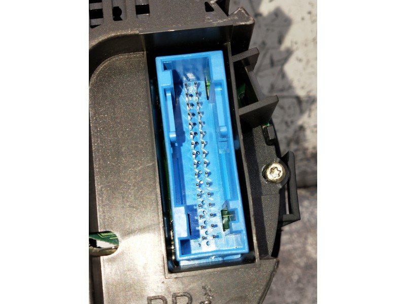 Recambio de cuadro instrumentos para audi a2 (8z) referencia OEM IAM 110080150   Recambio de cuadro instrumentos para audi a2 (8z) referencia OEM IAM 110080150