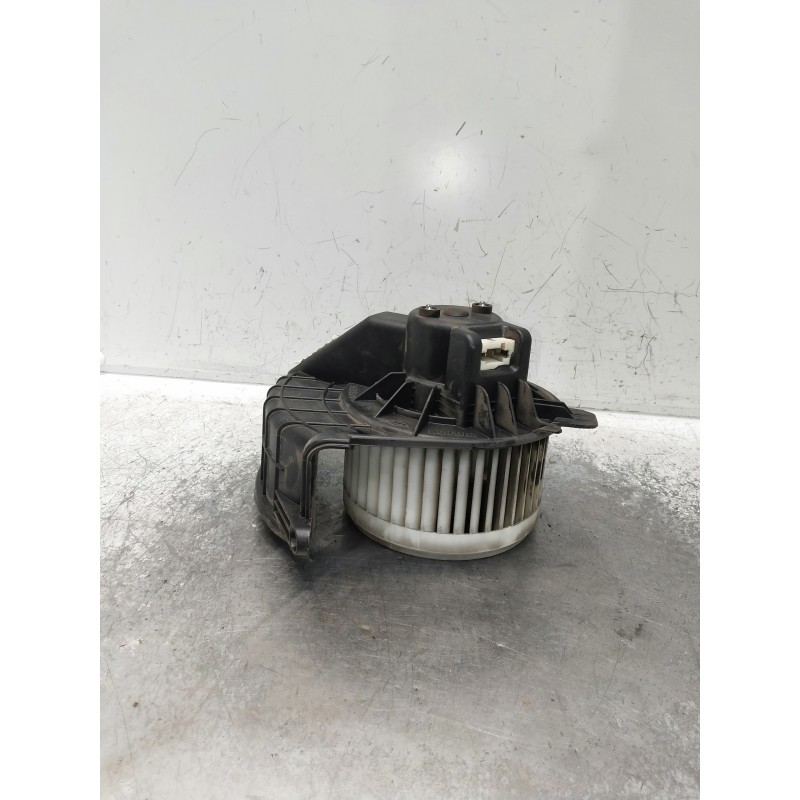 Recambio de motor calefaccion para renault kangoo referencia OEM IAM 173830000  