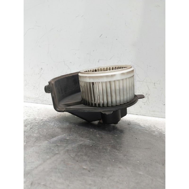 Recambio de motor calefaccion para renault kangoo referencia OEM IAM 173830000  