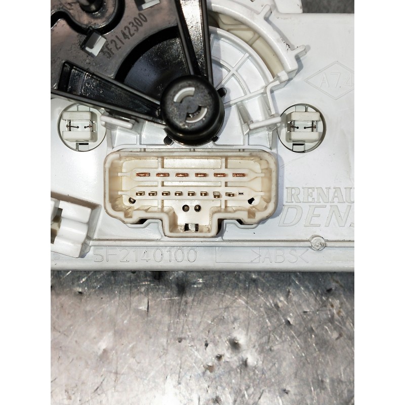 Recambio de mando calefaccion / aire acondicionado para renault kangoo referencia OEM IAM 5F2140100  