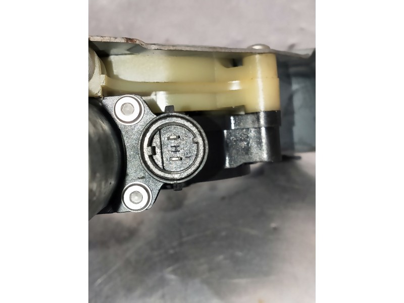 Recambio de elevalunas delantero izquierdo para renault kangoo referencia OEM IAM 128001181B  5P