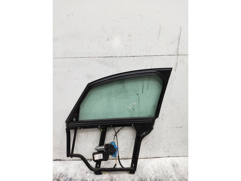 Recambio de elevalunas delantero derecho para audi a2 (8z) referencia OEM IAM 8Z0887754C 8Z1595802A  Recambio de elevalunas delantero derecho para audi a2 (8z) referencia OEM IAM 8Z0887754C 8Z1595802A