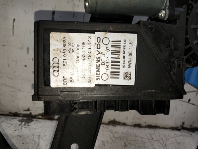 Recambio de elevalunas delantero derecho para audi a2 (8z) referencia OEM IAM 8Z0887754C 8Z1595802A  Recambio de elevalunas delantero derecho para audi a2 (8z) referencia OEM IAM 8Z0887754C 8Z1595802A