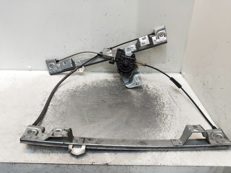 Recambio de elevalunas delantero derecho para renault kangoo referencia OEM IAM 128001182B  5P