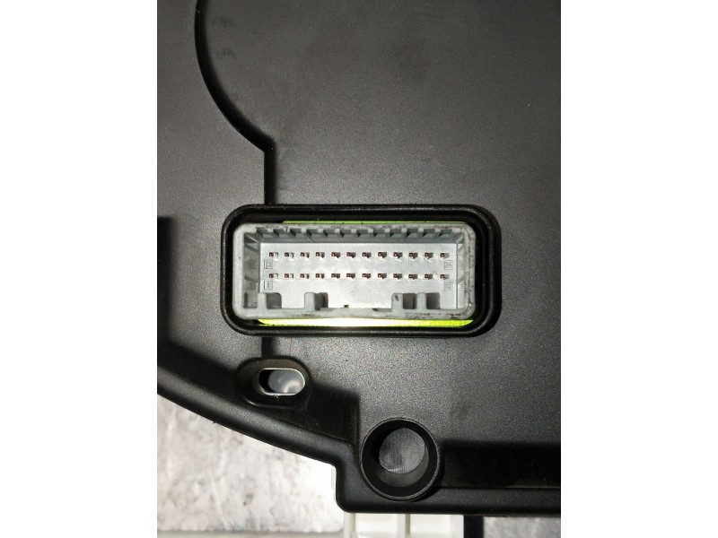 Recambio de cuadro instrumentos para renault kangoo referencia OEM IAM P248104387R 278485604 