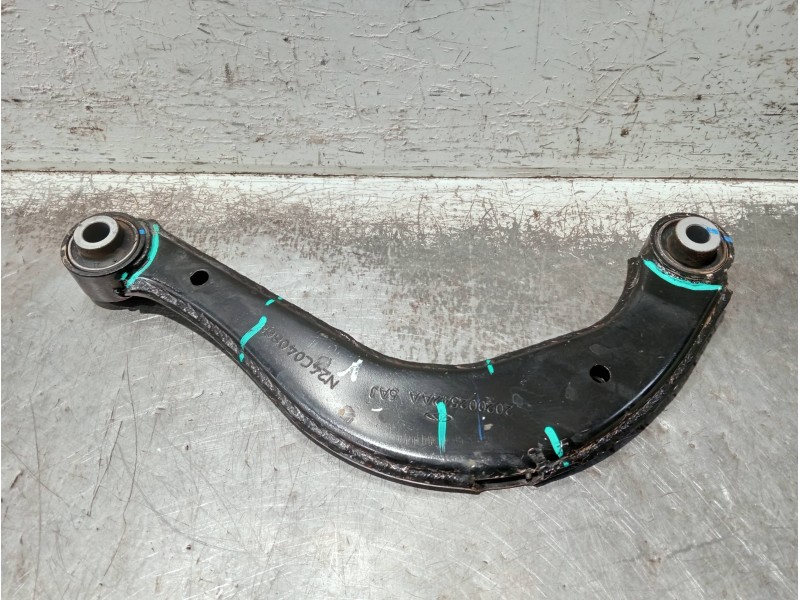 Recambio de brazo suspension inferior trasero derecho para omoda omoda5 referencia OEM IAM 202002542AA  