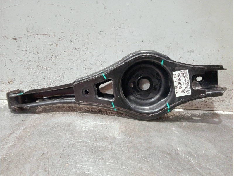 Recambio de brazo suspension inferior trasero derecho para omoda omoda5 referencia OEM IAM 202002546AA  