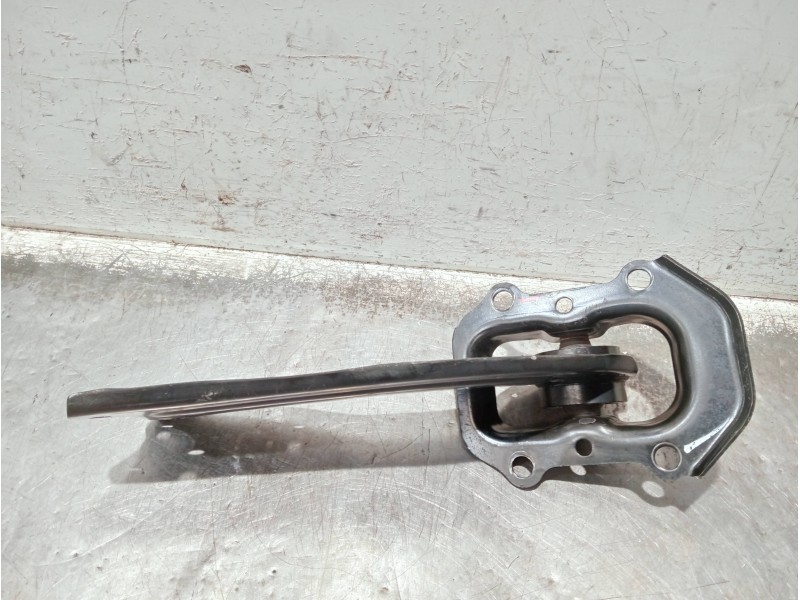 Recambio de brazo suspension inferior trasero izquierdo para omoda omoda5 referencia OEM IAM 202002550AA  