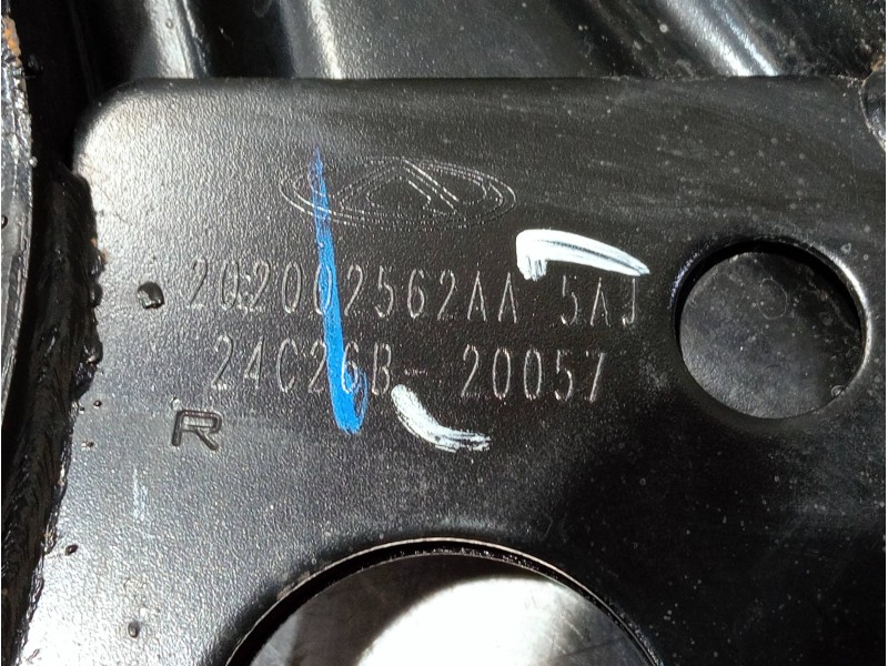 Recambio de brazo suspension inferior delantero derecho para omoda omoda5 referencia OEM IAM 202002562AA  